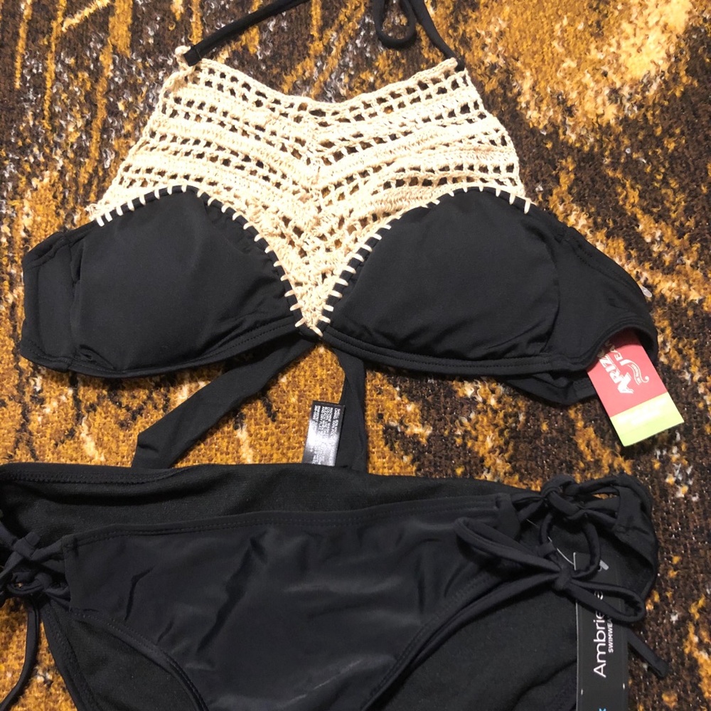 Women Swimsuit halter top and bottom NEW WITH TAGS